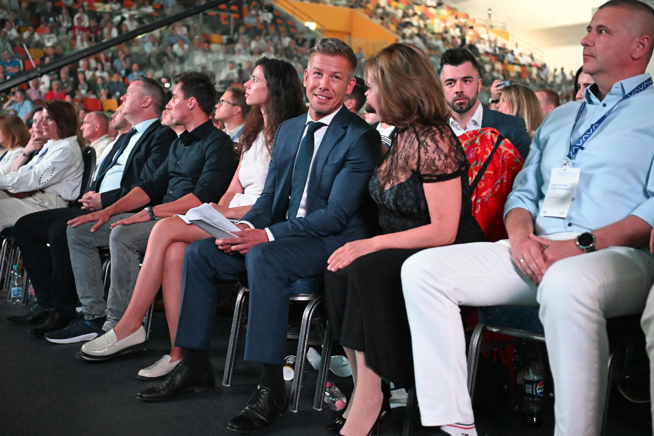 FAZ-elemzés: Magyar Péter a Fidesz vidéki bástyáit rohamozza
