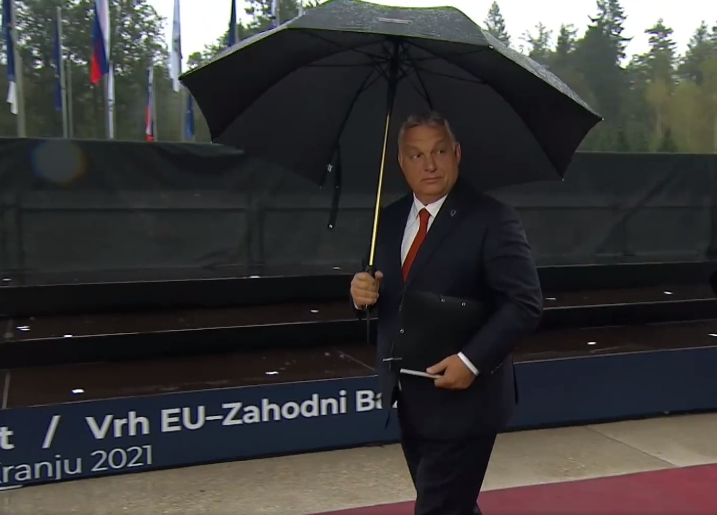 #Demokráciát a pénzünkért