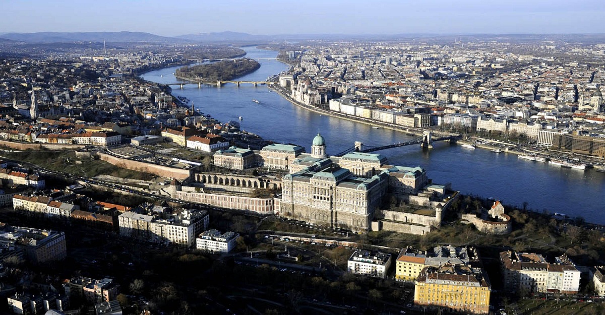 Tavaszi Budapest a levegőből - Nagyítás-fotógaléria