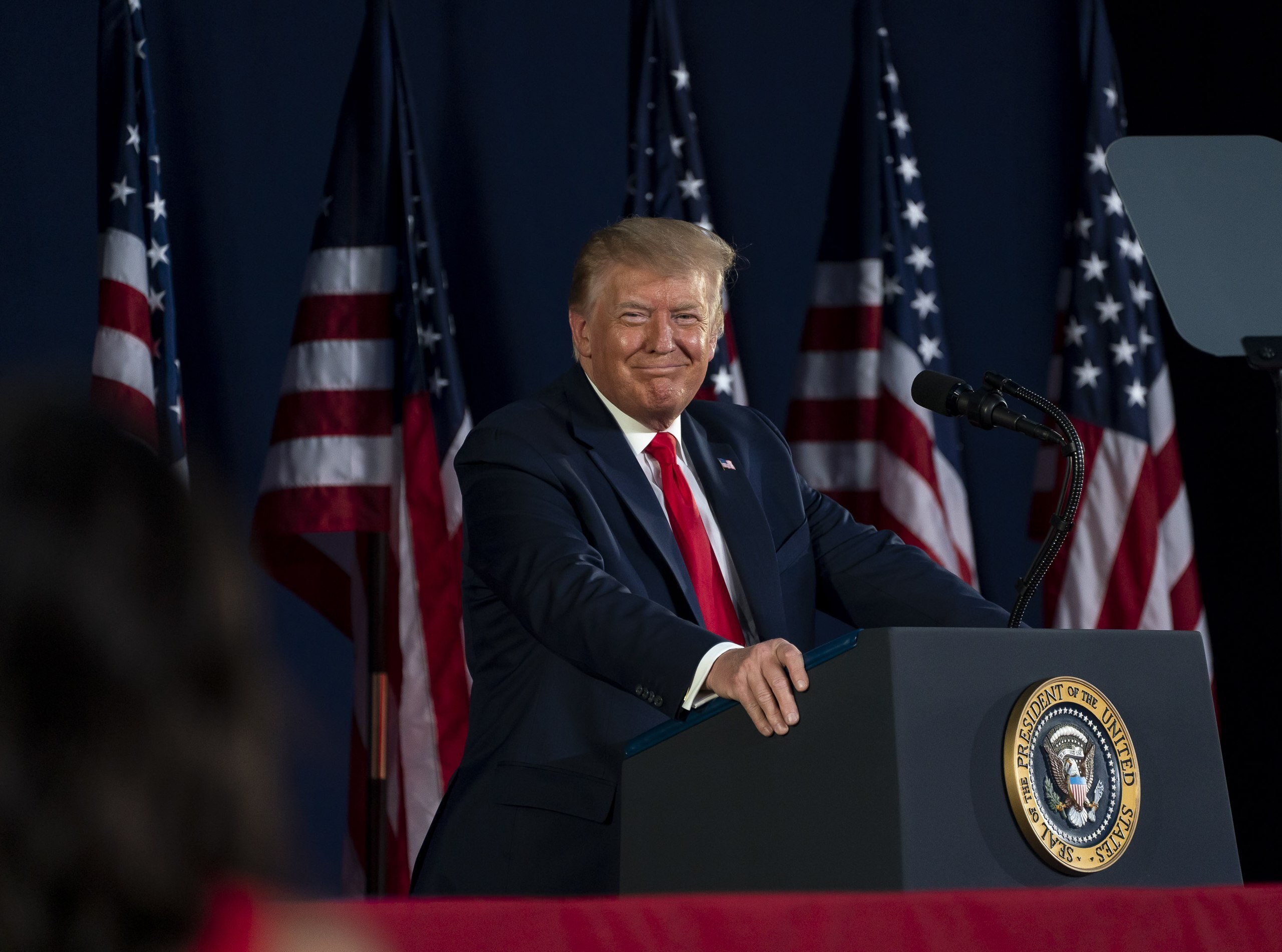 Trump nem csak Iránt bombázza: a múzeumok ellenállnak, sok alkotó és művészetrajongó bojkottal tiltakozik
