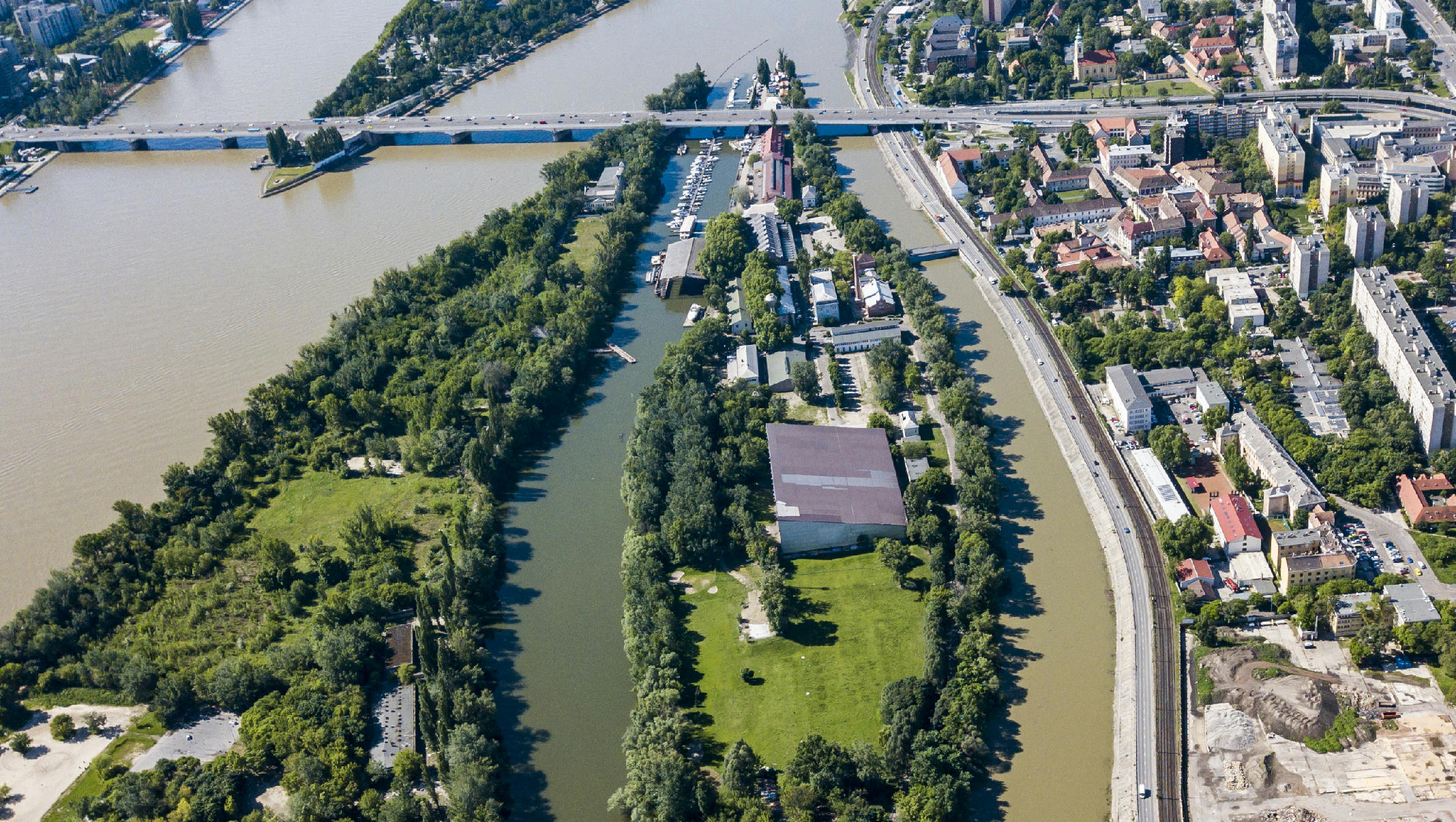 Év végére már attrakciókat ígérnek a Hajógyári-sziget déli felére Demeter Szilárdék bérlői