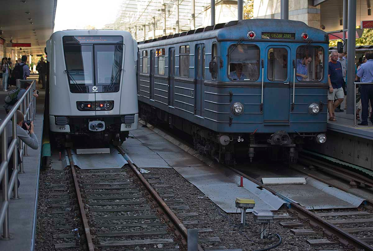 Tarlós és Bokros az új metrón