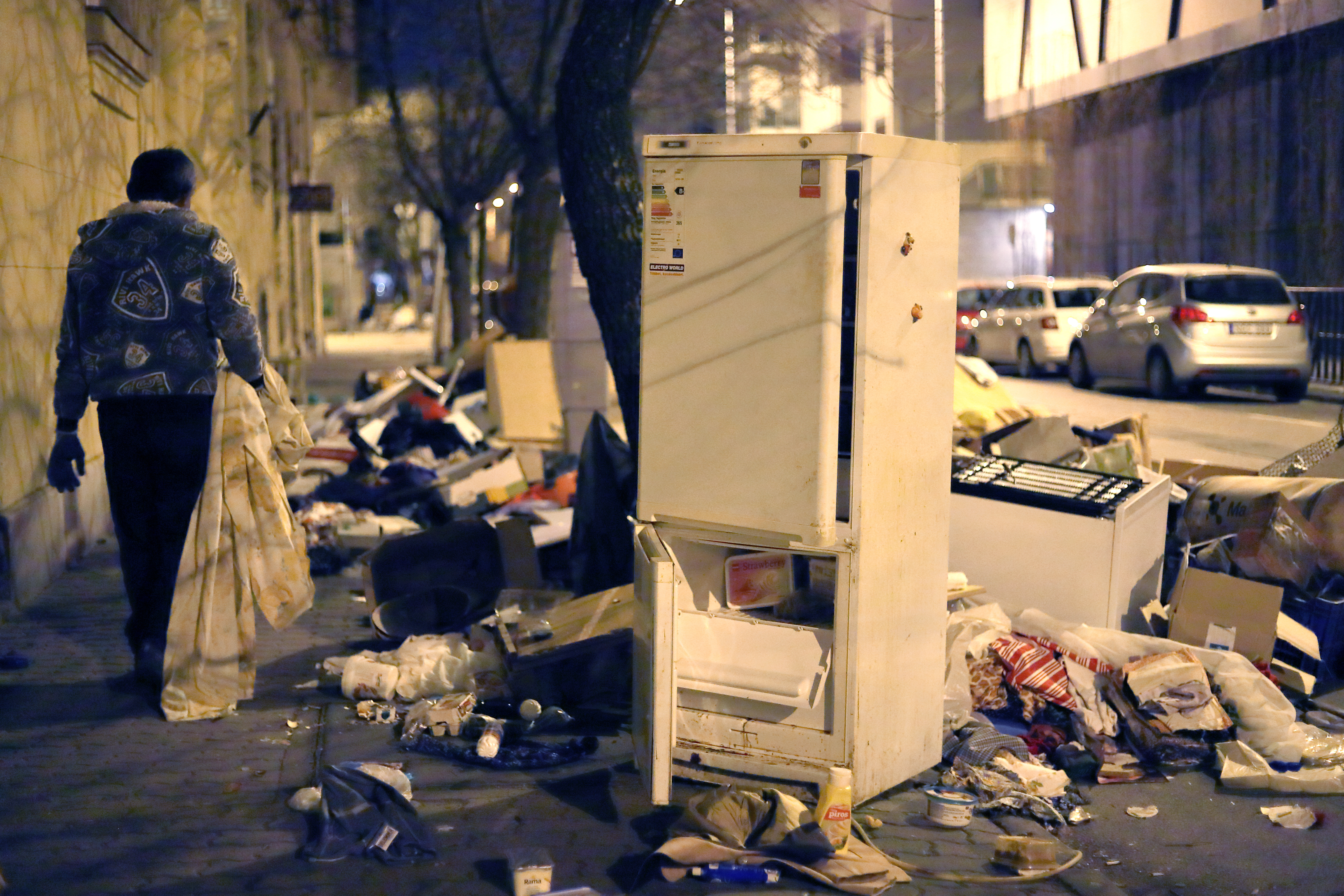 Tényleg gyorsabban romlik el manapság egy háztartási gép, mint régen? Ár-érték arányban hogy jön ki jól az ember?