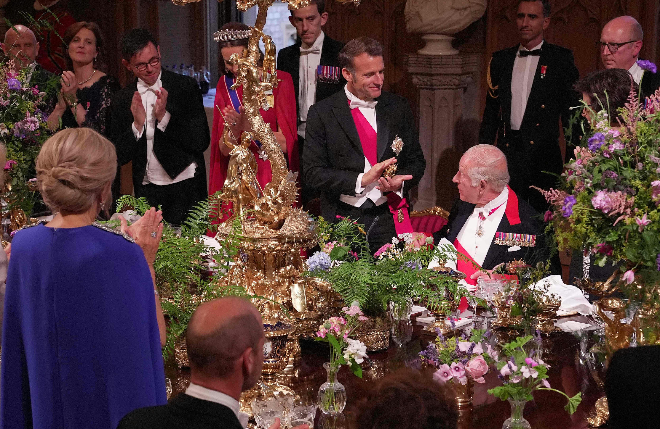 III. Károly és Emmanuel Macron díszvacsoráján még a koktél neve is antant volt