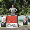Kovács Gergely felírta a fideszes plakátokra, hogy „Árad a Tisza”, rögtön el is vitték őket az önkormányzat telephelyéről