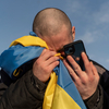 A „Dicsőség Oroszországnak” feliratot vésték a fogságban egy ukrán katona hasára