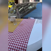 Viccesen figyelmeztették a járdára parkoló terepjáró tulajdonosát egy római étteremnél