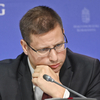 Tóta W. Árpád: Állítsátok meg a Fideszt, Gulyás Gergő ki akar szállni!