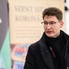 Cser-Palkovics a picsogást és sírást emlegető Vitályosnak üzent: Várom kormányszóvivő asszony bocsánatkérését