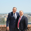 A Boszniában körözött Dodik megérkezett Budapestre és már készült is róla pár közös fotó Orbán Viktorral