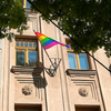 Karácsony Gergely kiteszi a Pride-zászlót a budapesti városházára