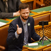 Tordai Bence gyors módosítót nyújtott be, mert "a Fidesz szabad elvonulást hagyna a Matolcsy-alapítványnak"