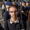 „Azért elég ijesztő, hogy 19 évesen, 160 centivel 10 rendőr körbevesz”