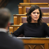Szél Bernadettnek több százezer forintos sérelemdíjat kell fizetnie, miután beperelte egy fideszes főispán