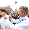 Magyar Péter a Néppártban kémkedő RMDSZ-képviselőkről és buszoztatott provokátorokról beszélt Nagyváradon