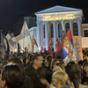 „Ezt nevezzük szeretetrobbanásnak!” – írta egy vajdasági pap, aki szállást és ételt adott a tüntető egyetemistáknak