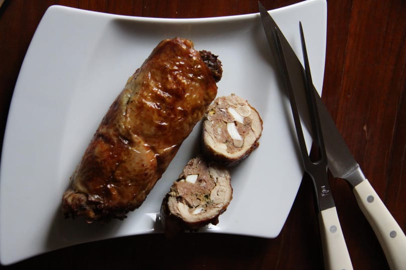 Tökéletes töltött csirkecomb extrával – recept