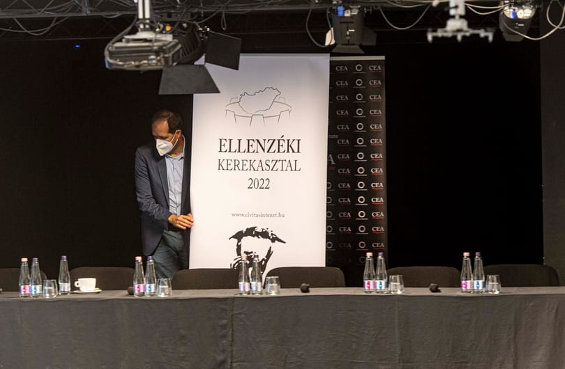 Kevesebb Paks, több szélenergia, kritika a rezsicsökkentésnek – Milyen zöldpolitikával készül az ellenzék?