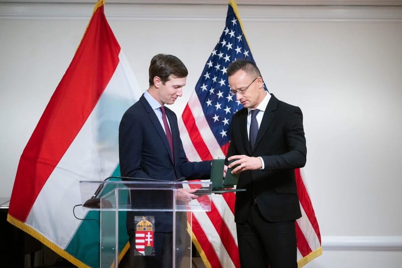 Kurier: Trump fű alatt bevásárol Magyarországon, Albániában és Szerbiában?