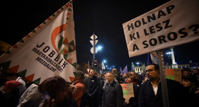 A Jobbik-tüntetés mérlege: Vona Gábor egy mezővel előre léphet