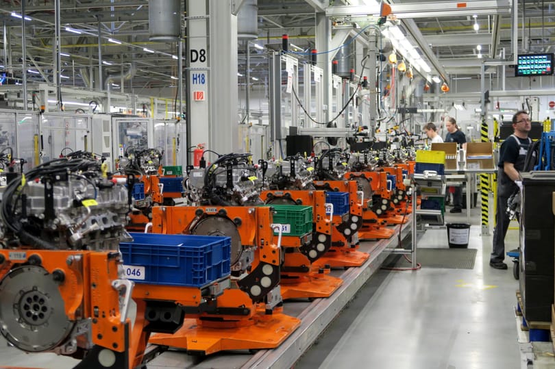 Százmilliárdos osztalékot vettek ki a magyar Opel-gyárból