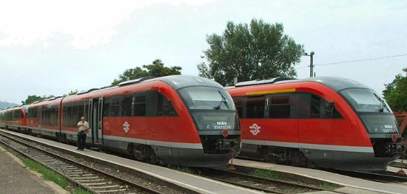 35 percet is késhetnek a vonatok a pécsi vonalon