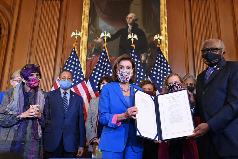 Recseg-ropog a Flightradar, annyian nézik, ahogy Nancy Pelosi Tajvan felé repül