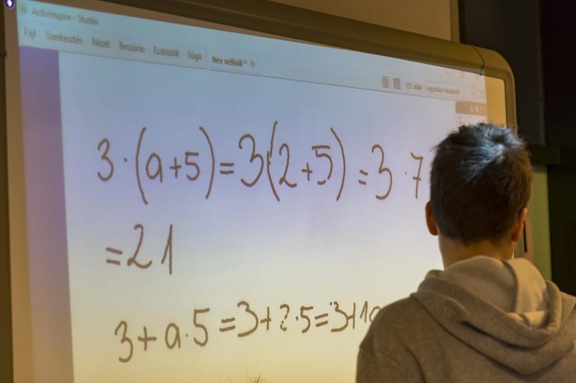 Kutatók: A nők ugyanolyan jók matematikából, mint a férfiak