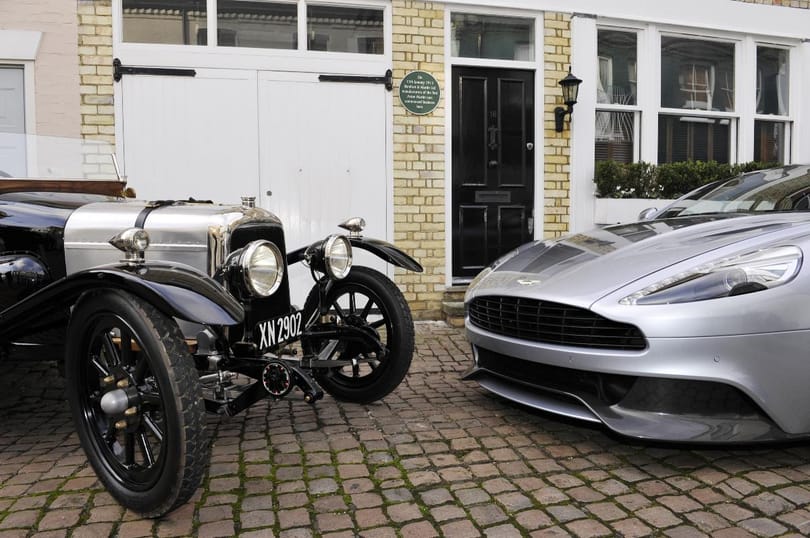 Távozó vezér, érkező olasz milliók az Aston Martinnál