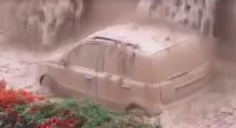 Ennél szerencsétlenebb parkolást nem nagyon lehet elképzelni – videó