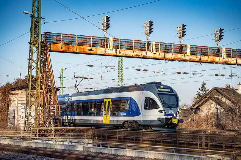 Halálra gázolt a vonat egy embert Ferihegynél