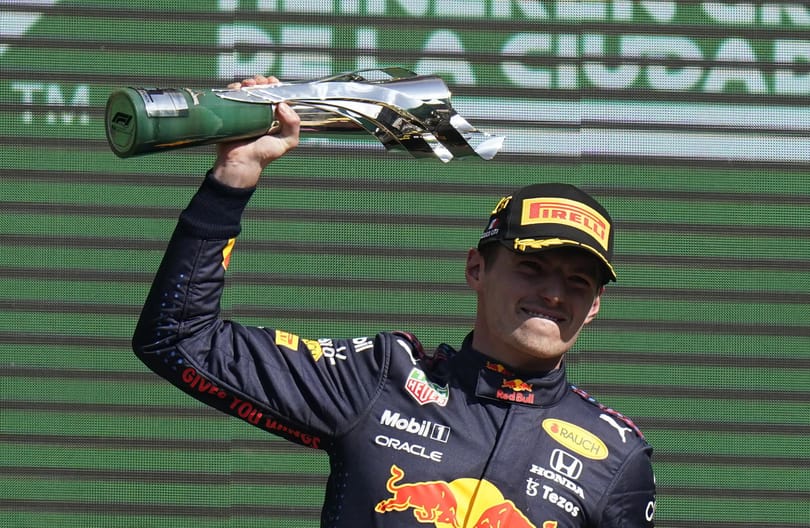 Verstappen nyerte a Mexikói Nagydíjat, egyre nő az előnye a tabella élén