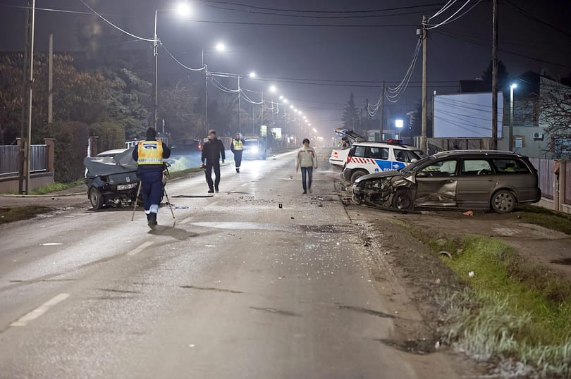 Fotó: halálos, frontális ütközésben összeroncsolódott Kispolski