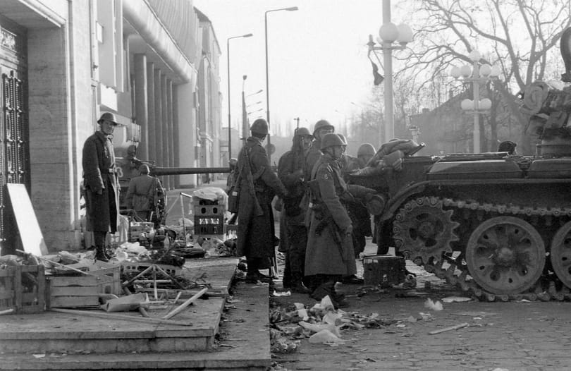Egy forradalom legendái: mi lett Ceausescu svájci számláival?