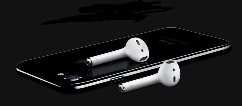 Az elsők már kézbe vették az Apple fülhallgatóját, ilyennek találták