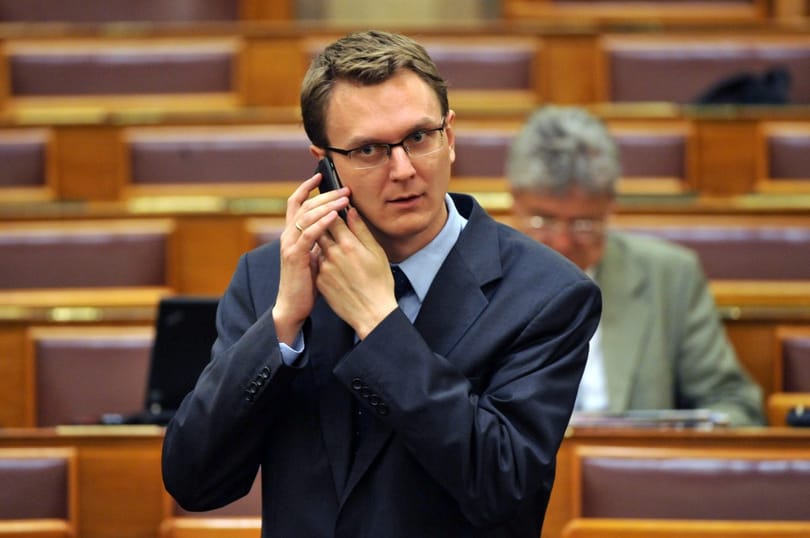 Rétvári szerint sem épít mindenki autópályát