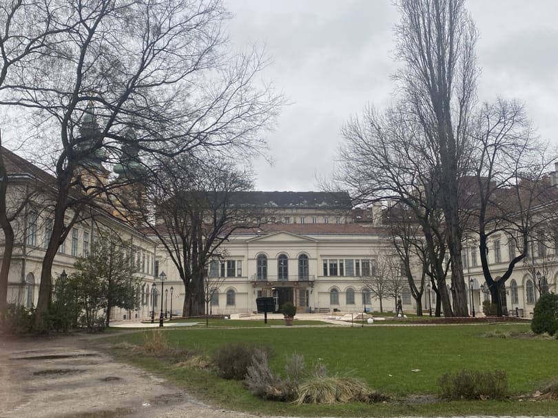 Kibővült és alaposan megváltozott az V. kerület legszebb közparkja – fotók