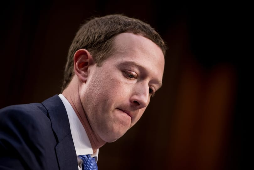 Nagyon betaláltak a kritikák, több fejlesztését is lelassította a Facebook