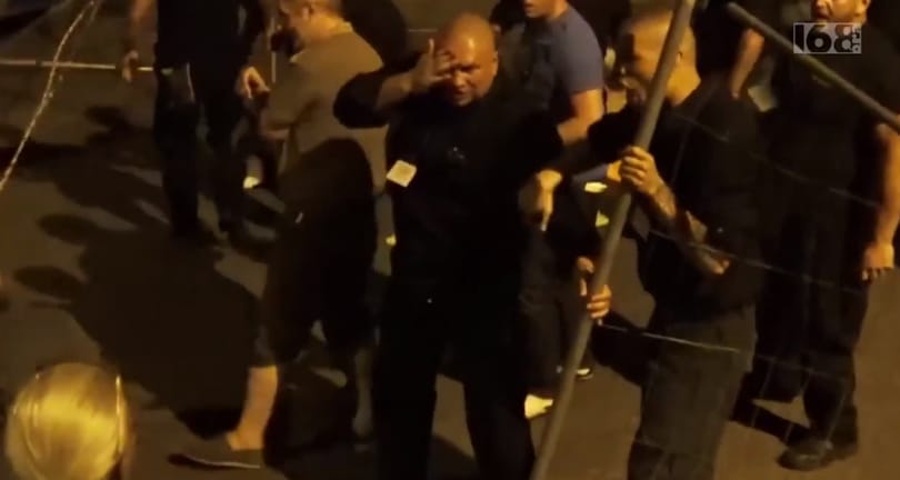 Videó van a kopasz áldozat elleni brutális értelmiségitámadásról
