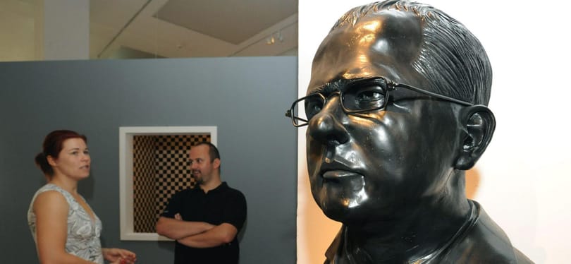 És akkor Kósa Lajos szobrát bevágták a zaciba
