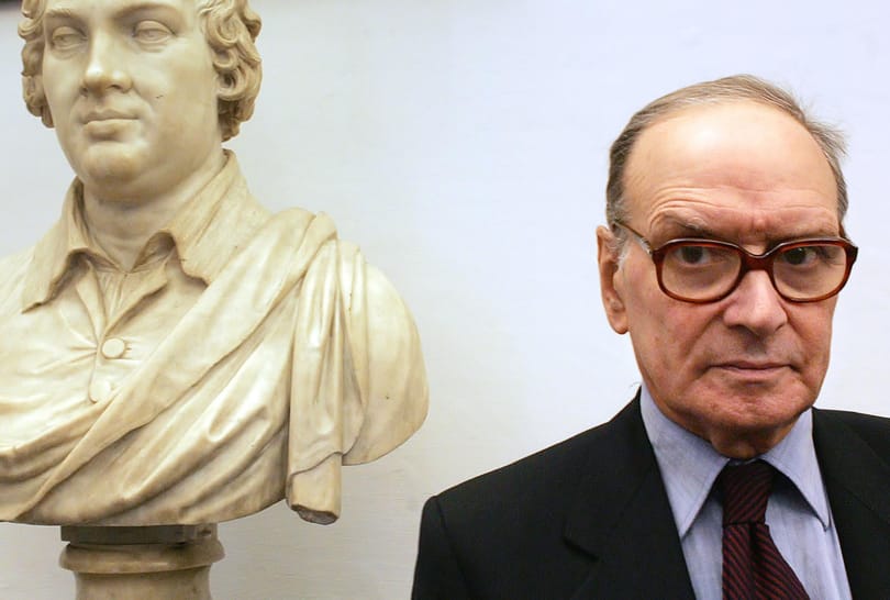 Filmrajongóknak kötelező: érkezik az Ennio Morricone életéről szóló film