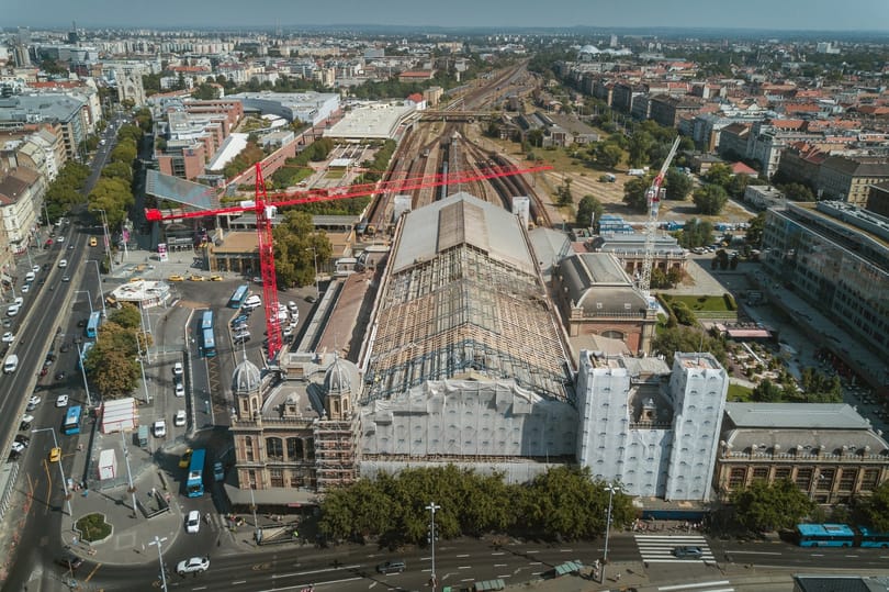 Eltűnt a Nyugati pályaudvarról az üvegtető