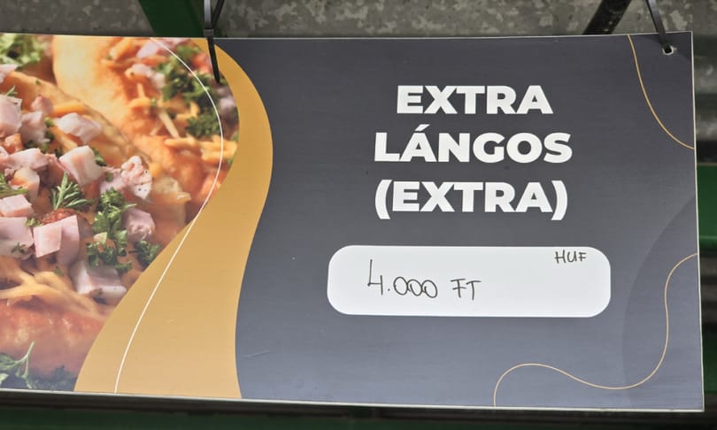27 ezer forintos baseball sapka, 5,5 ezer forintos Hun-Dog – íme a Hungaroring árai