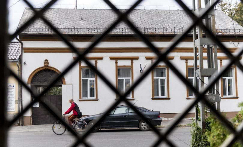 Kórházban tengődnek az idősotthon lakói Kisvárdán, pedig a kormány 2,5 milliárdot adott egy újra