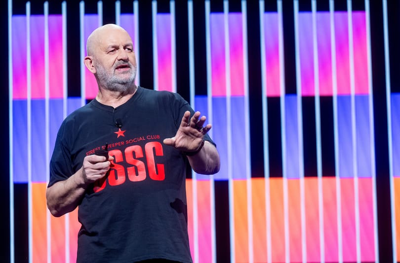Tegyük be egy kalapba a nőket, az iskolákat, az orvosokat és a programozókat – mi áll össze?