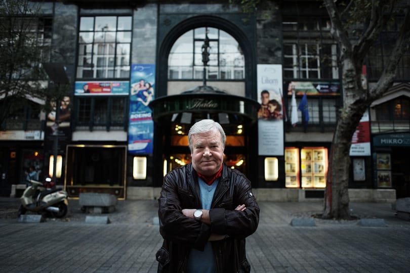 Videó: Ennél zseniálisabb feldolgozása már nem lesz a Bulibárónak