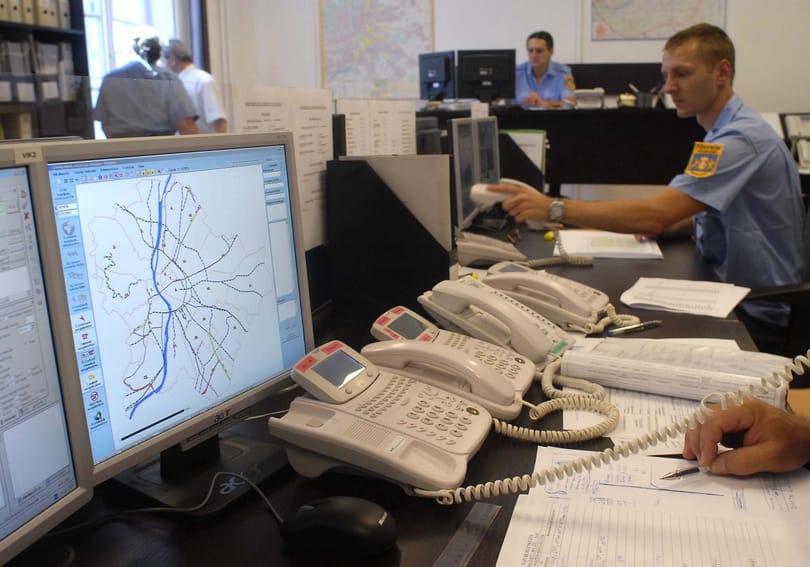 Italfutárként és taxisként is használta volna a rendőröket, börtönbe is kerülhet egy férfi