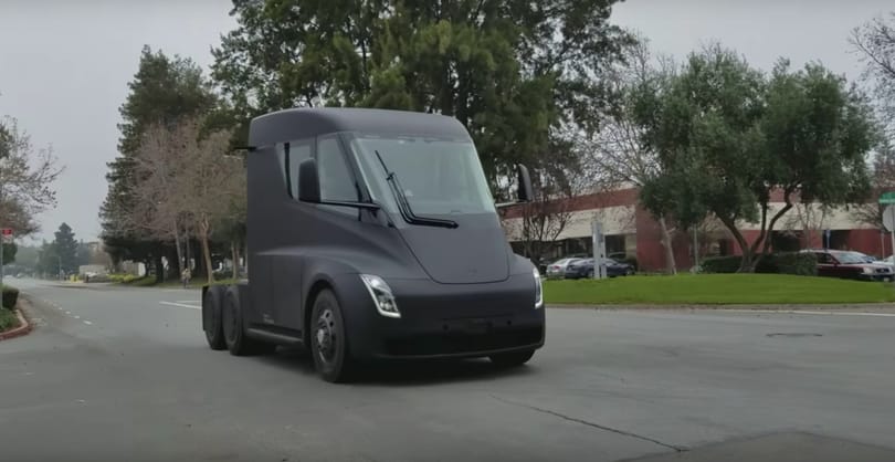 Sokkal hatékonyabb lehet a Tesla elektromos kamionja, mint eddig gondolták