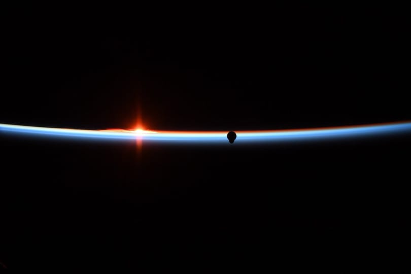 Példátlan dologra készül a SpaceX: oda küld űrhajósokat, ahol még sosem jártak