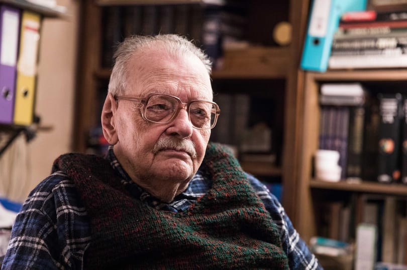 Meghalt Del Medico Imre